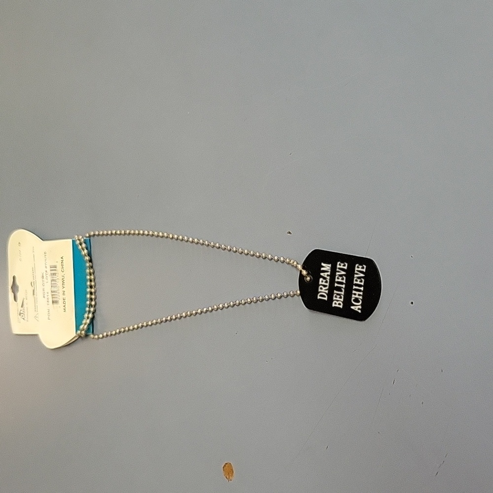 Cute dog tag necklace . - Picture 2 of 3